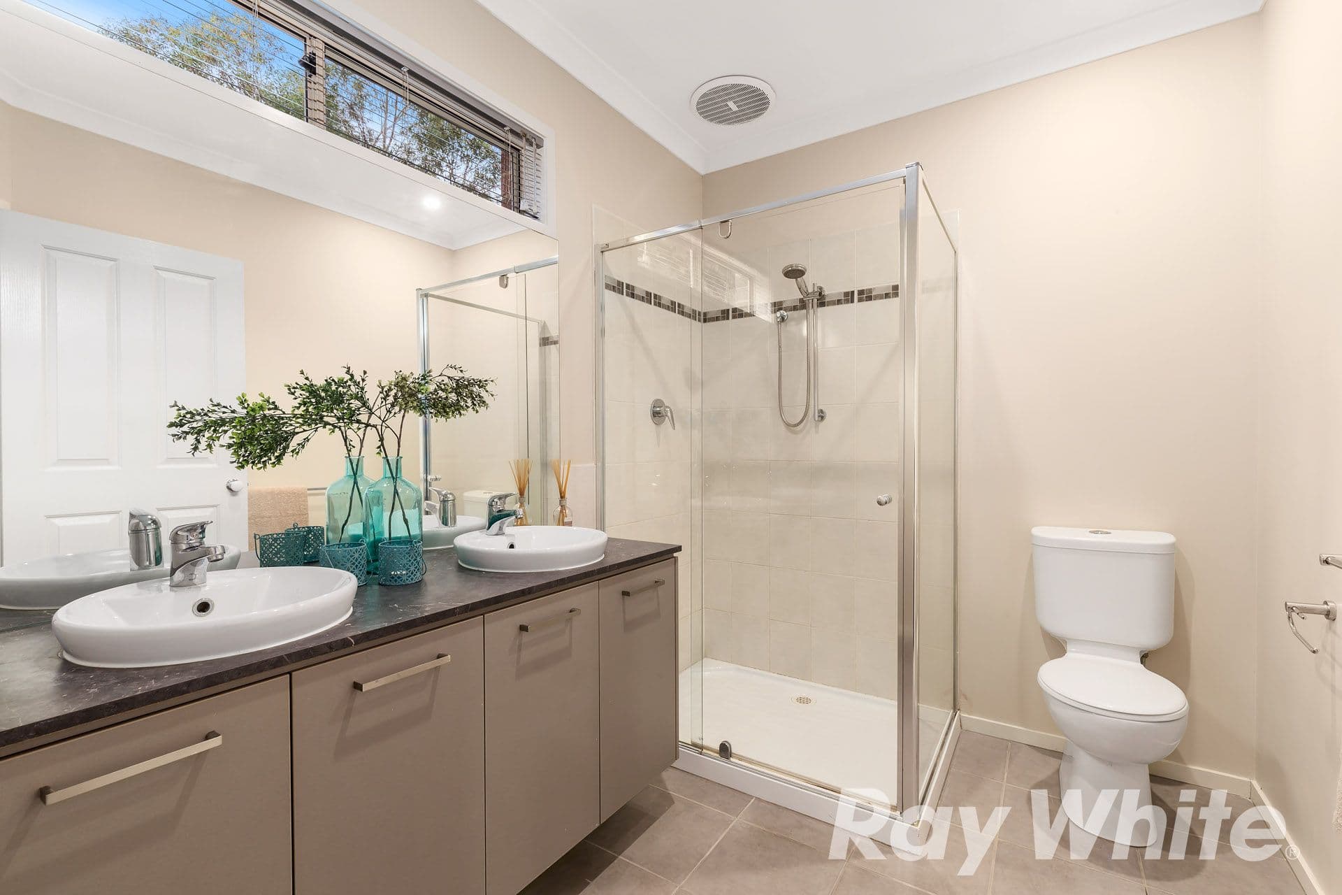 1 TUCKER Street, Doreen VIC 3754, Doreen - Thumbnail 7