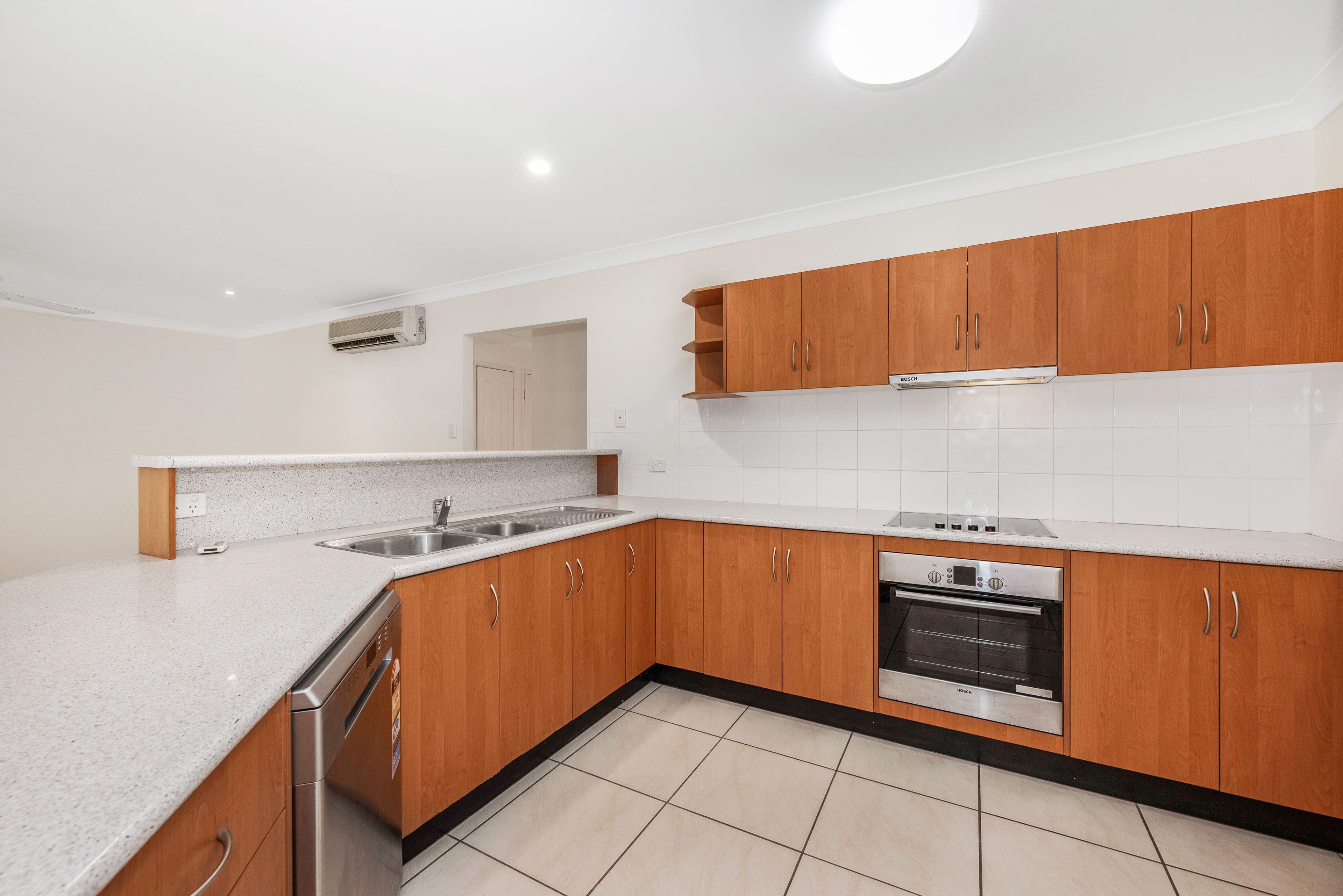94 Estuary Parade, Douglas QLD 4814, Douglas - Thumbnail 3