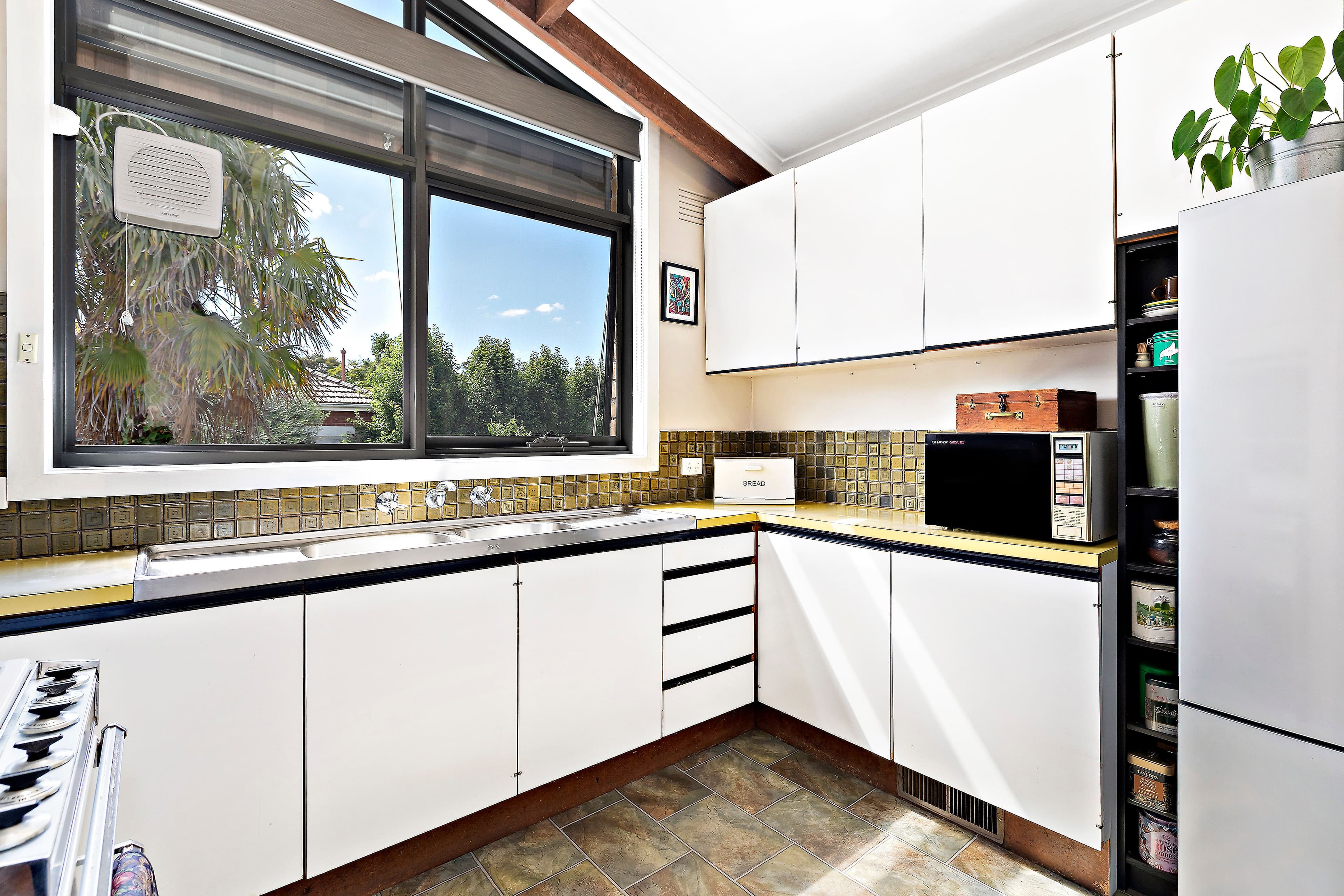 700 Riversdale Road, Camberwell VIC 3124, Camberwell - Thumbnail 3