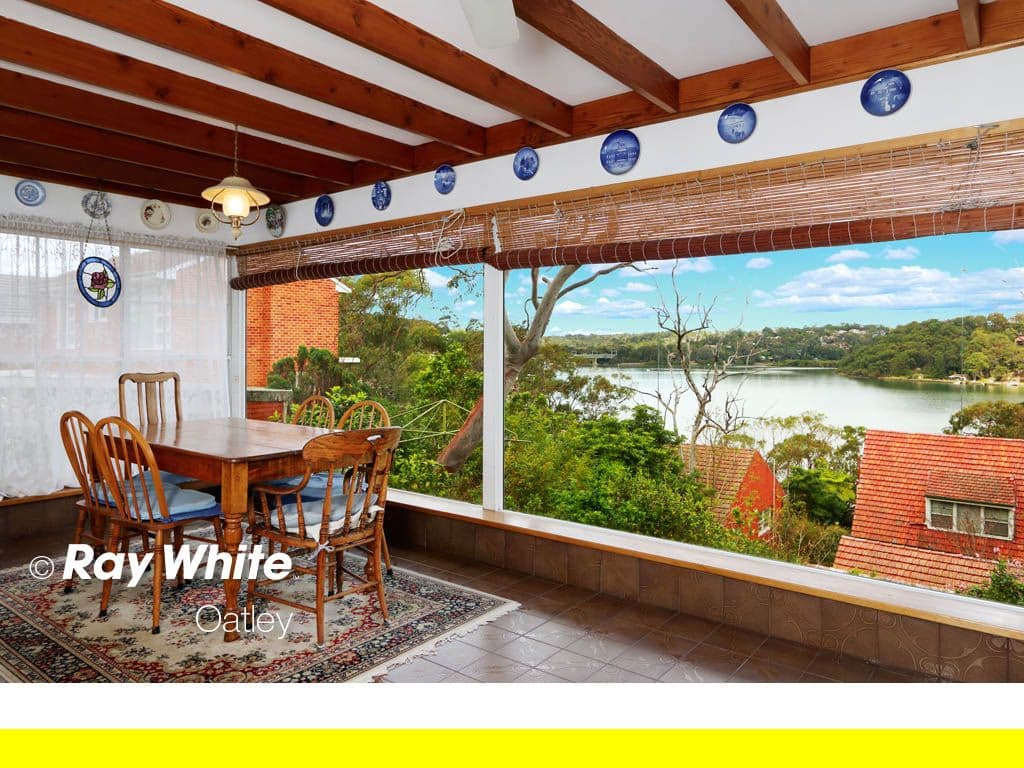 68 Lansdowne Parade, OATLEY NSW 2223, Oatley - Thumbnail 2