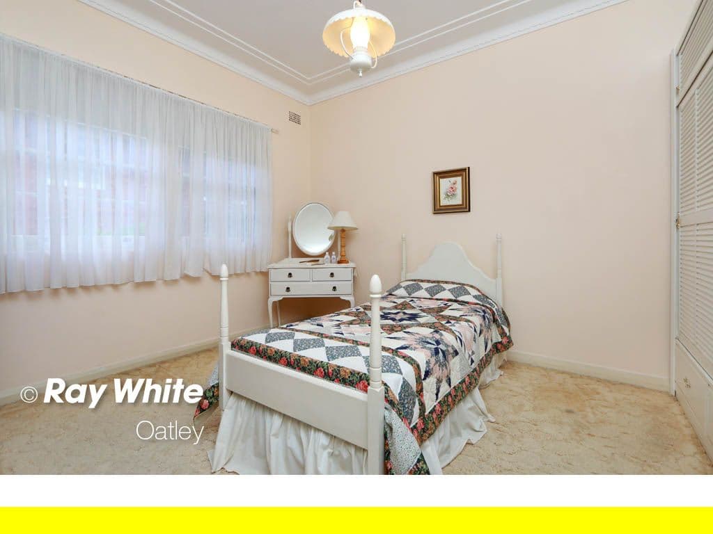 68 Lansdowne Parade, OATLEY NSW 2223, Oatley - Thumbnail 6