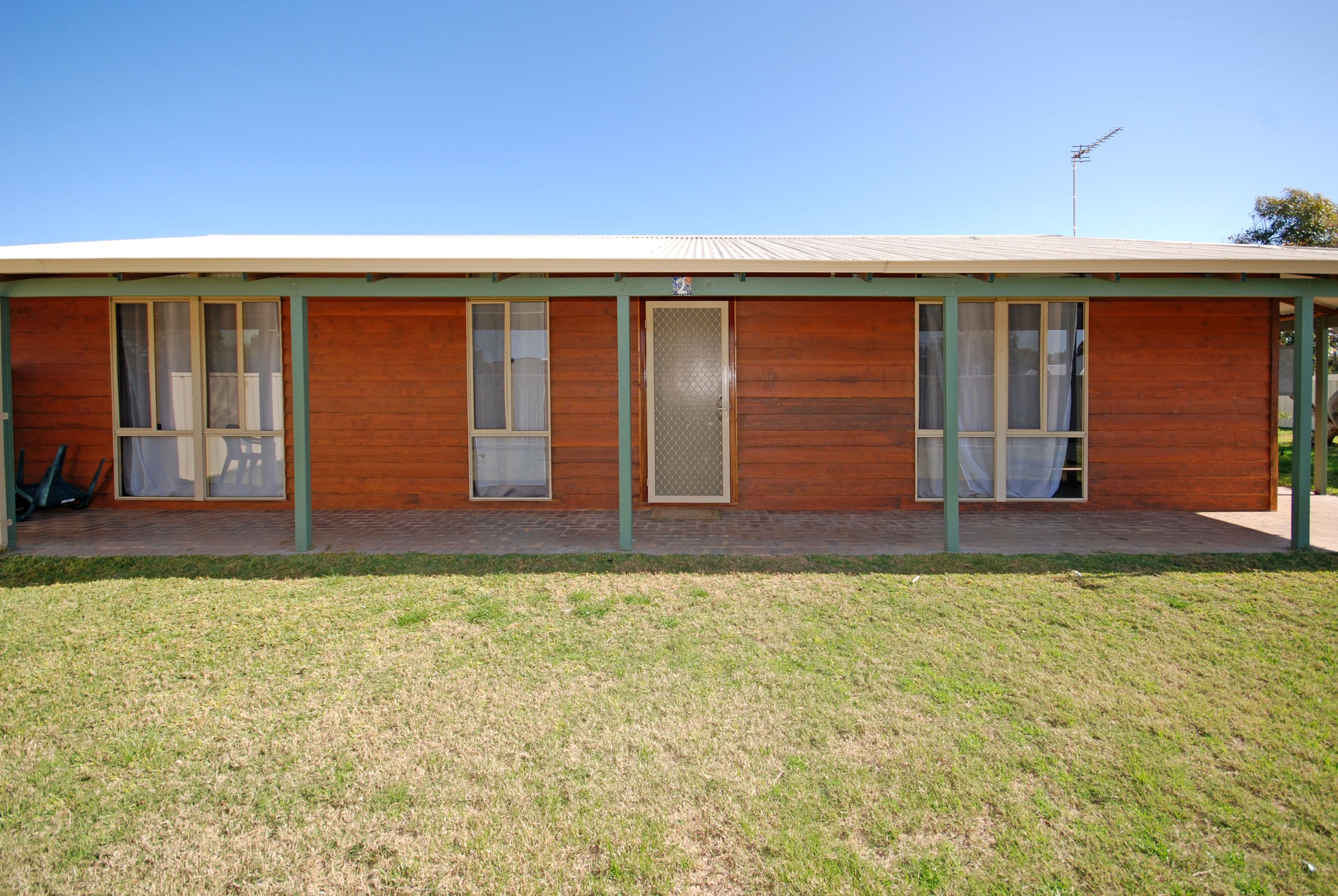 9 Lesueur Drive, Jurien Bay WA 6516, Jurien Bay - Thumbnail 2
