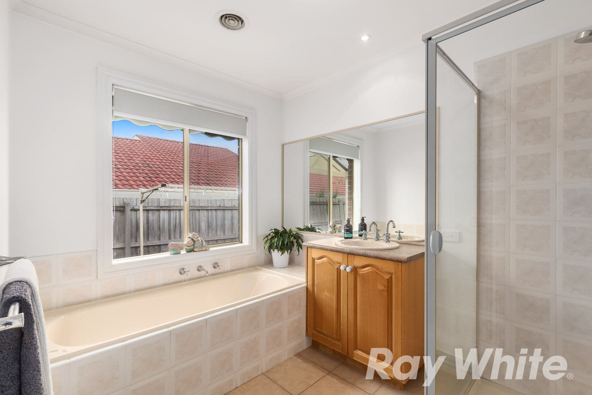 17 Catalpa Place, Lysterfield VIC 3156, Lysterfield - Thumbnail 7
