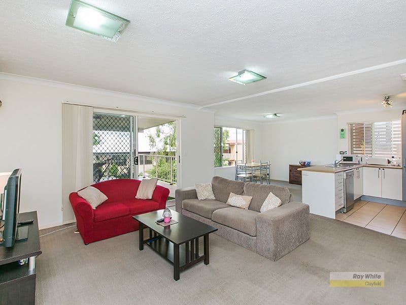 33 Pilba Street, Chermside QLD 4032, Chermside - Thumbnail 2