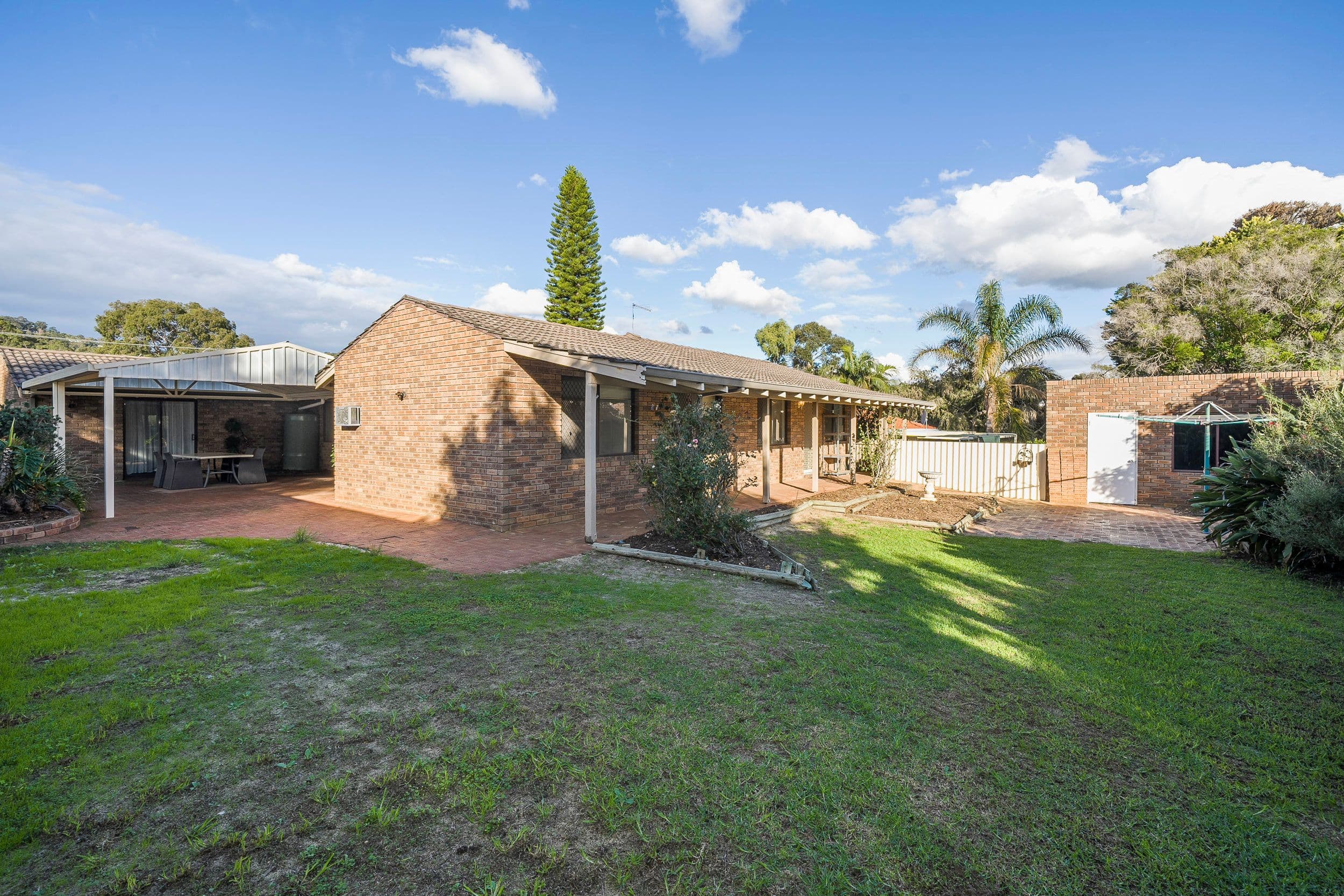 36 Scenic Drive, Maida Vale WA 6057, Maida Vale - Thumbnail 3
