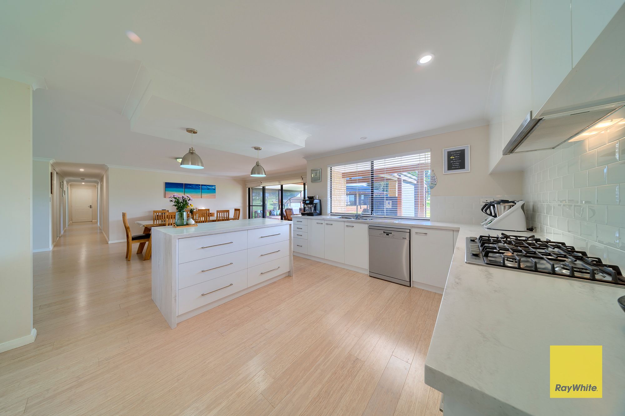 126 Deloraine Drive, Warrenup WA 6330, Warrenup - Thumbnail 5