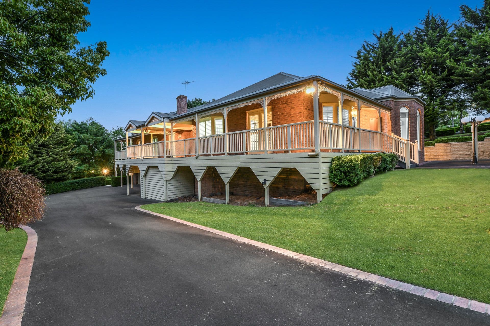 9-11 Leemak Crescent, Berwick VIC 3806, Berwick - Thumbnail 3