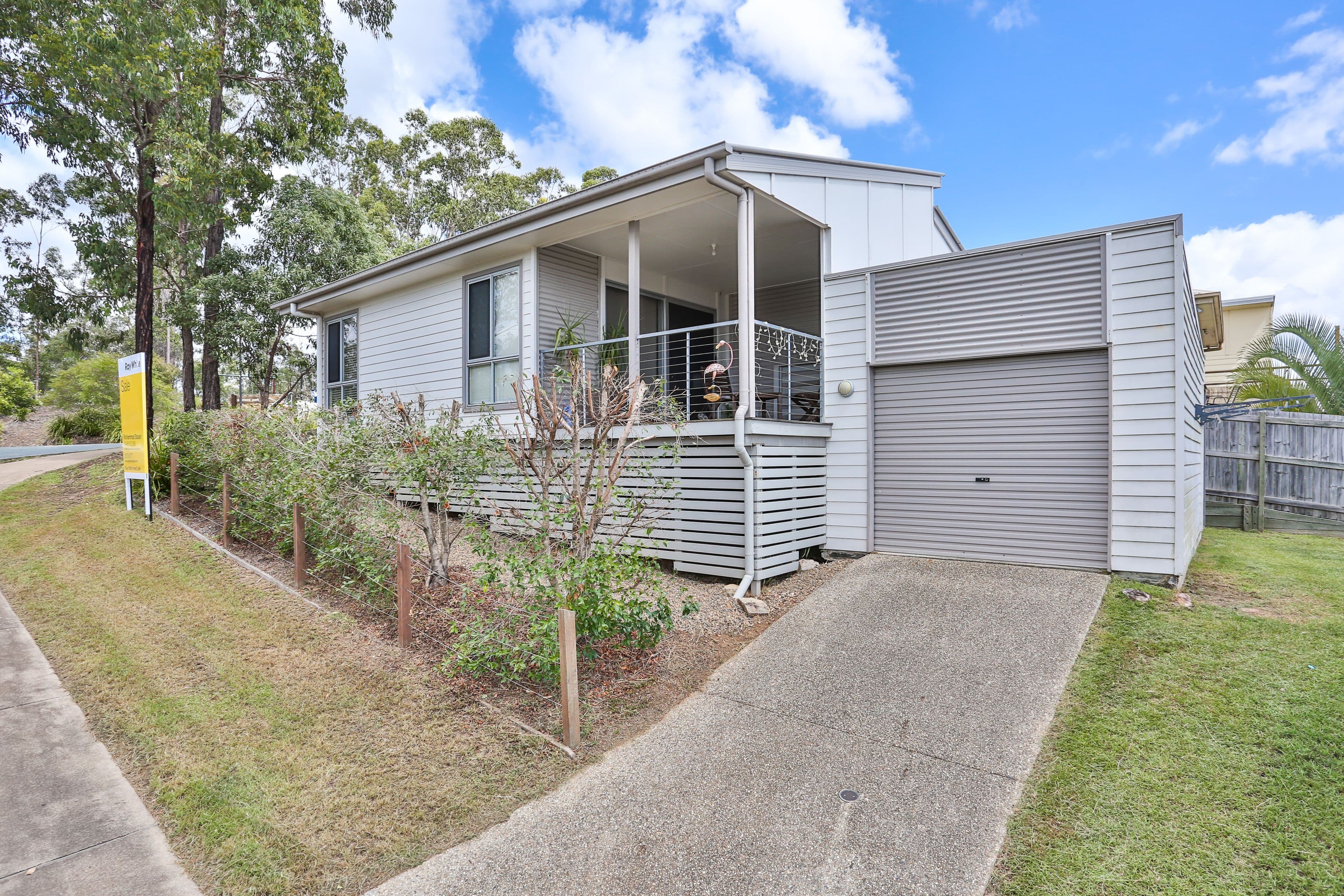 33 Escarpment Drive, Springfield QLD 4300, Springfield - Thumbnail 3