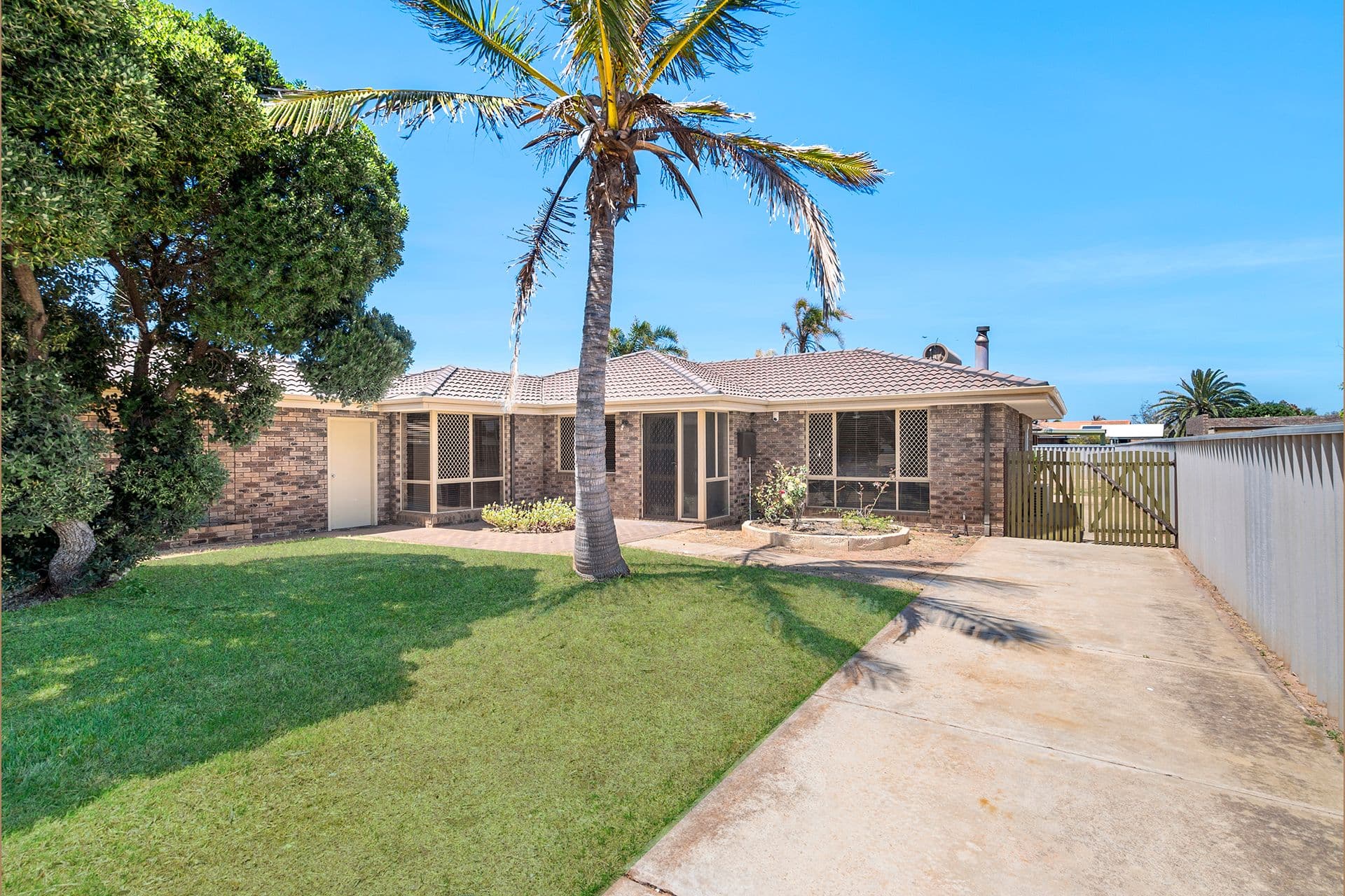 74 McAleer Drive, Mahomets Flats WA 6530, Mahomets Flats - Image 1
