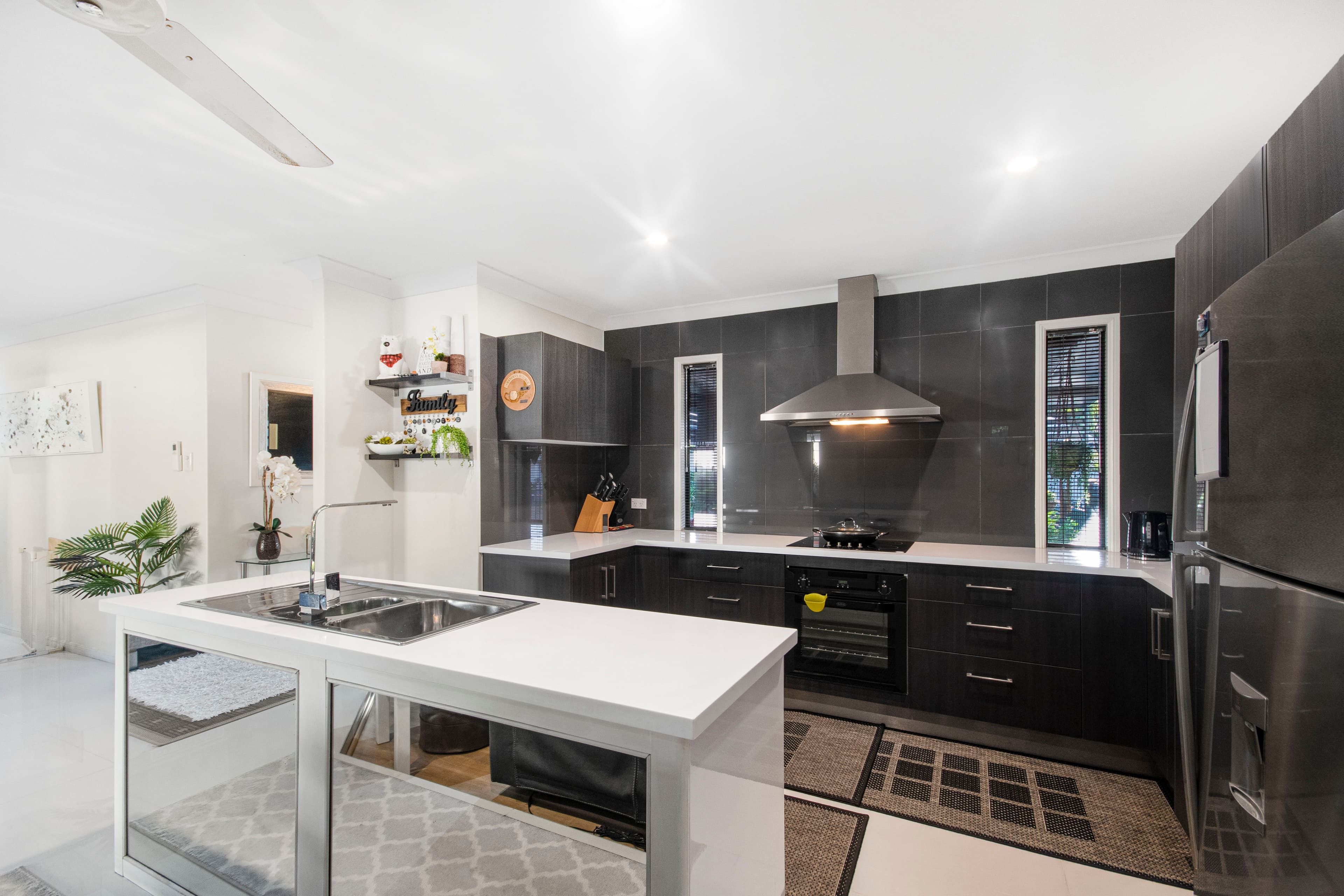 13 Riverstone Court, Mount Louisa QLD 4814, Mount Louisa - Thumbnail 2