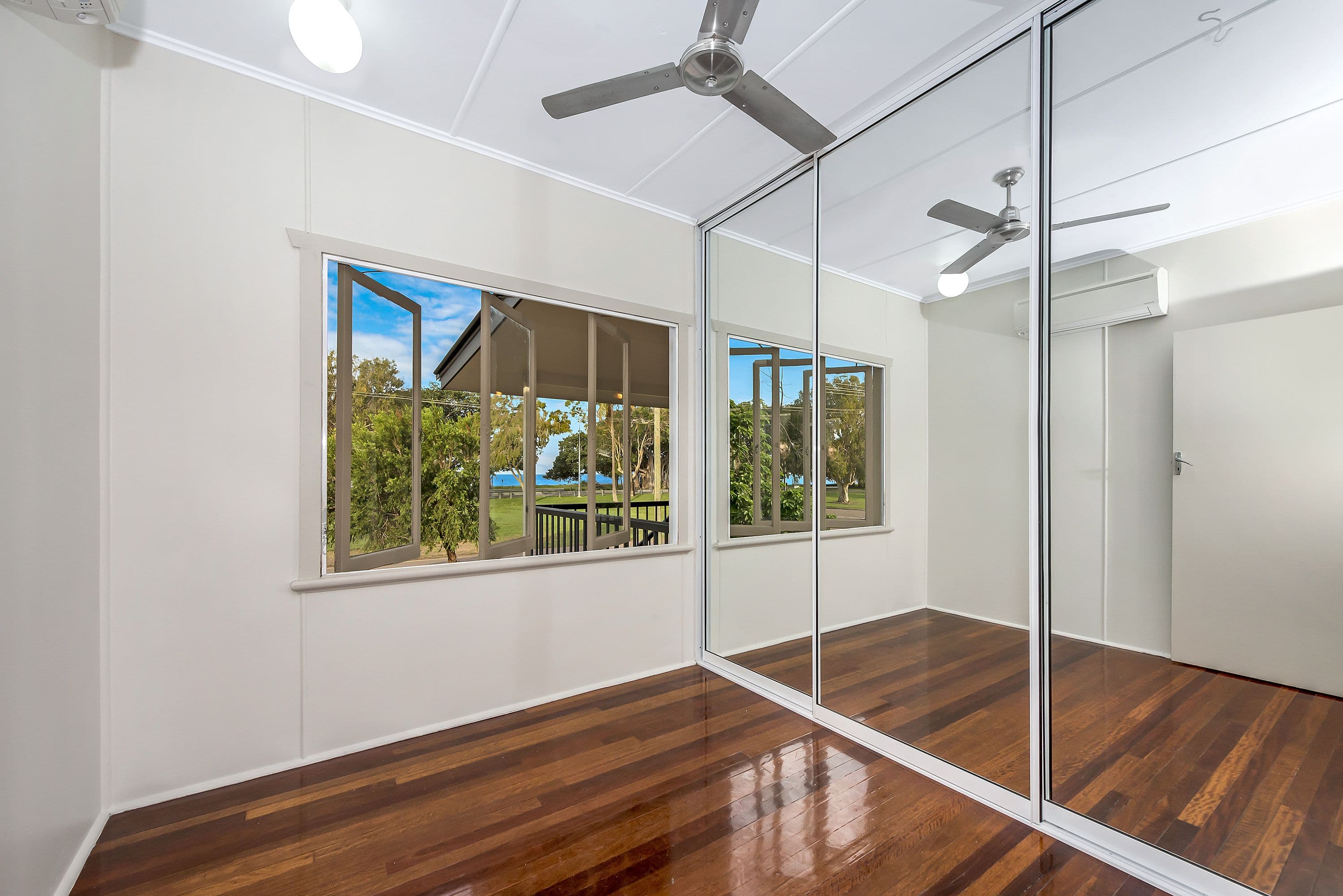 22 Palm Street, Rowes Bay QLD 4810, Rowes Bay - Thumbnail 7