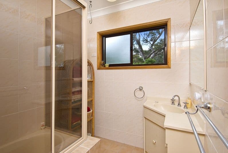6 Sirius Place, ENGADINE NSW 2233, Engadine - Thumbnail 6