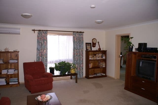 3  Murraba Close, ORANGE NSW 2800, Orange - Thumbnail 4