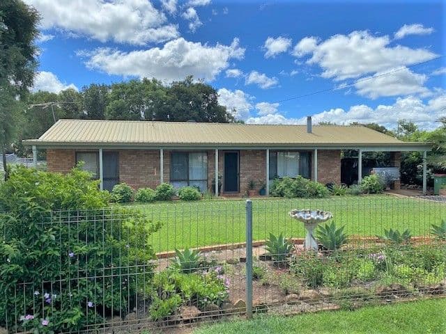 20 Hass Street, Oakey QLD 4401, Oakey - Thumbnail 3