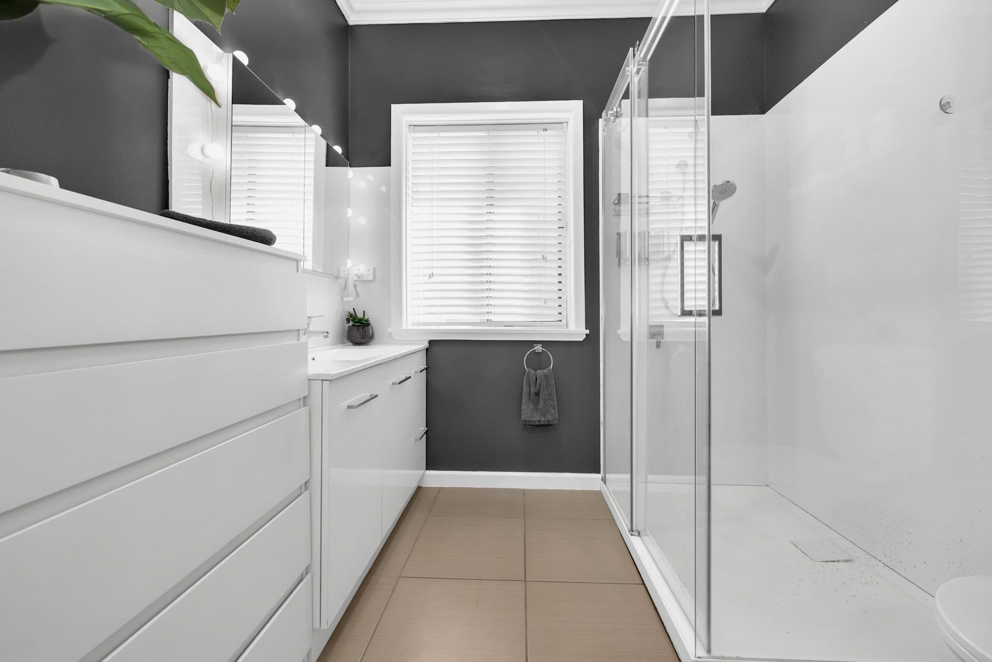 40 Carter Avenue, Werribee VIC 3030, Werribee - Thumbnail 6