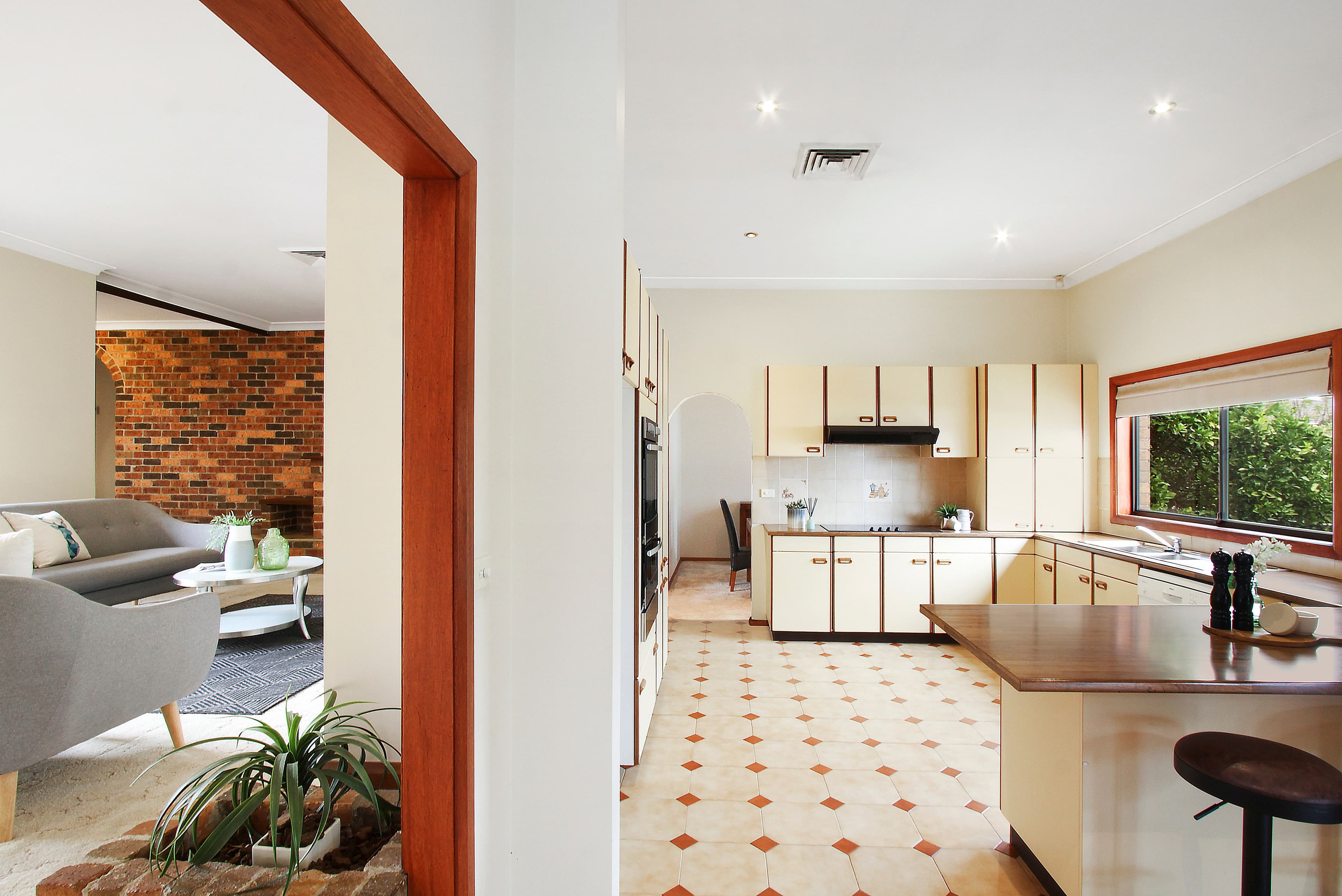 8 Aspen Street, Bossley Park NSW 2176, Bossley Park - Thumbnail 3