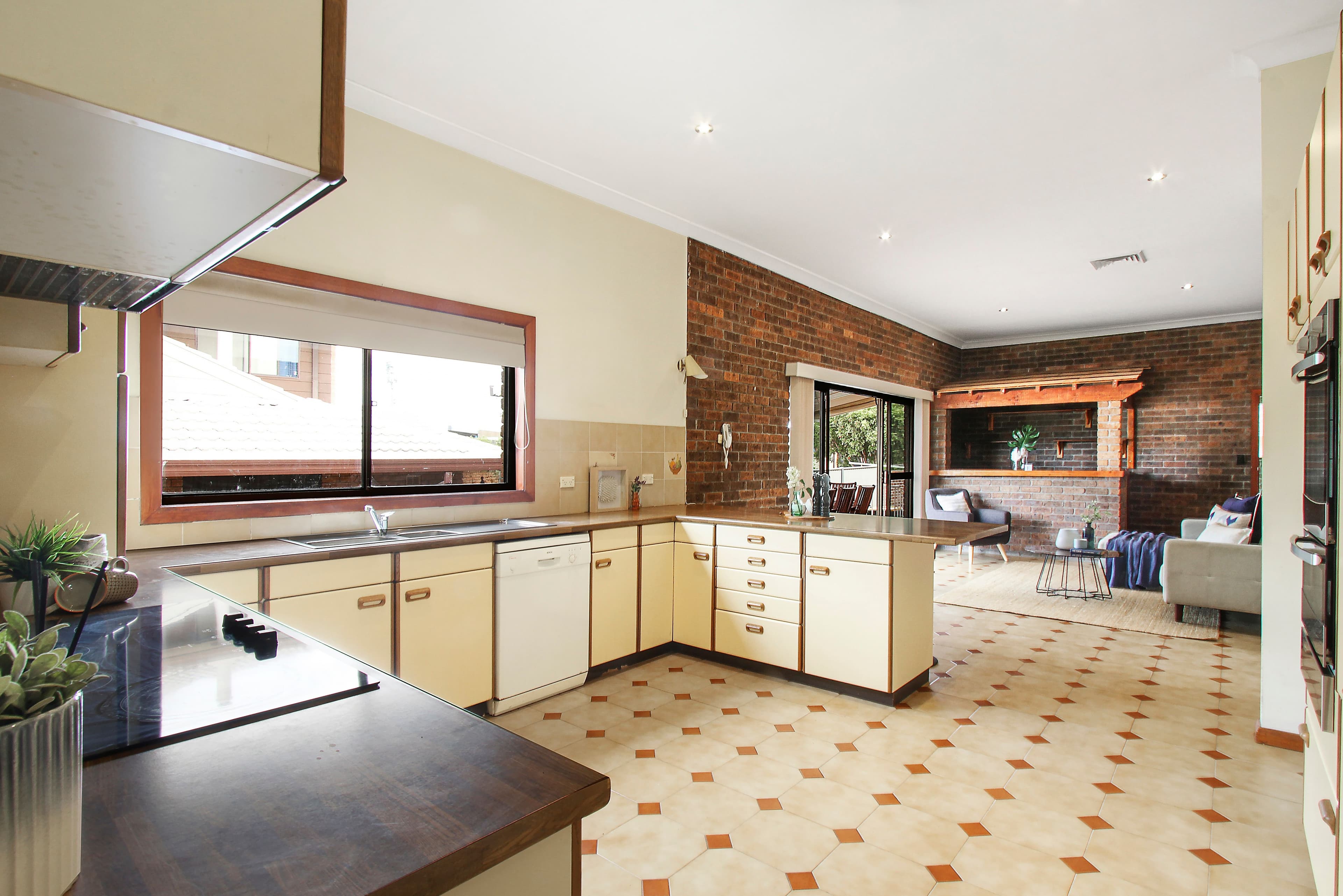 8 Aspen Street, Bossley Park NSW 2176, Bossley Park - Thumbnail 7