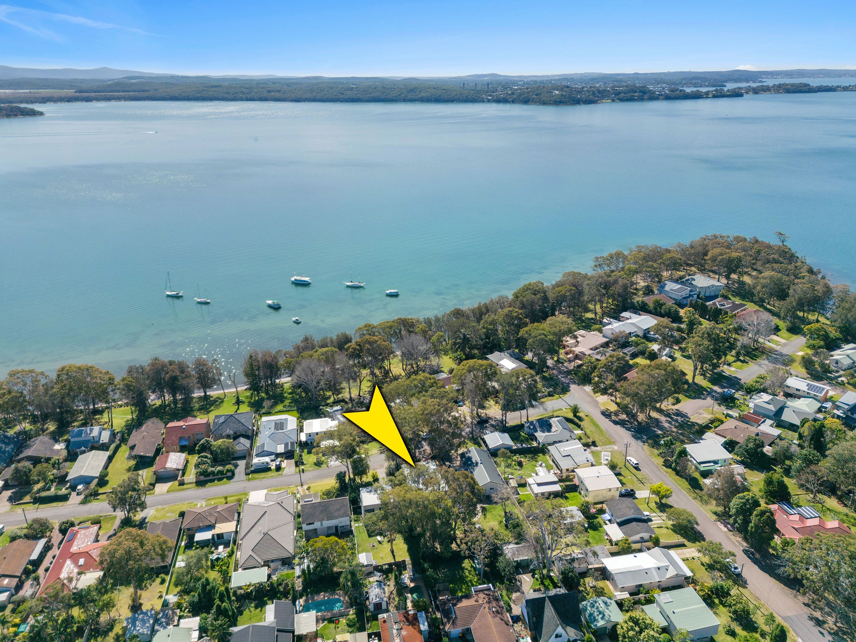 6 Balcolyn Street, Balcolyn NSW 2264, Balcolyn - Thumbnail 2