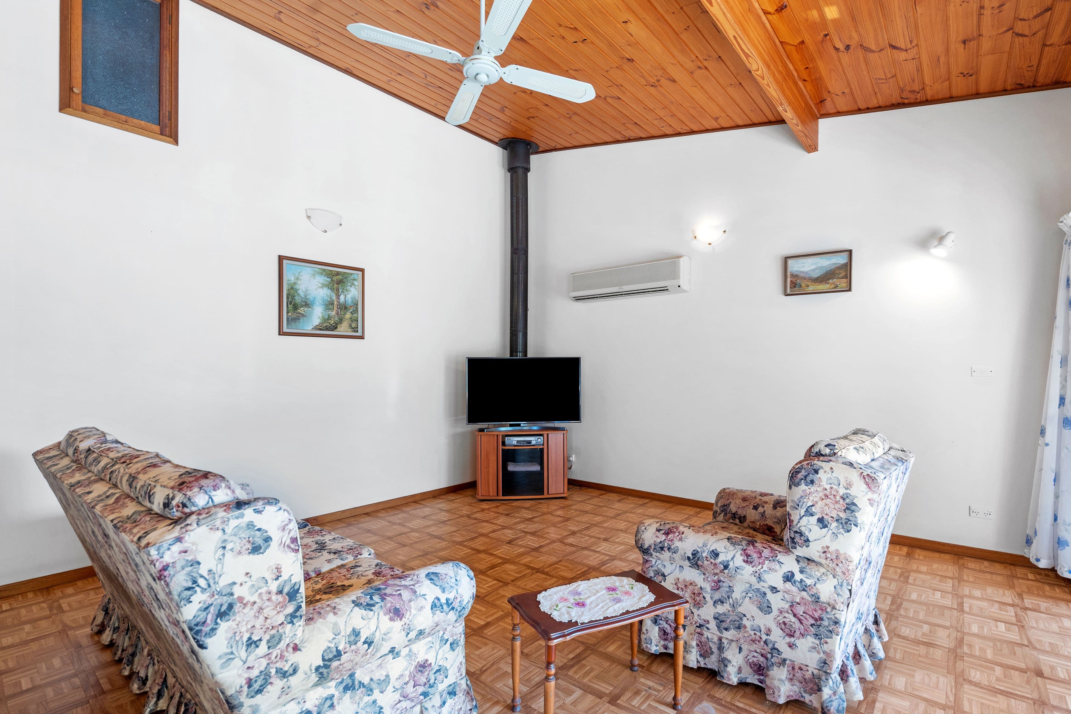 6 Balcolyn Street, Balcolyn NSW 2264, Balcolyn - Thumbnail 4
