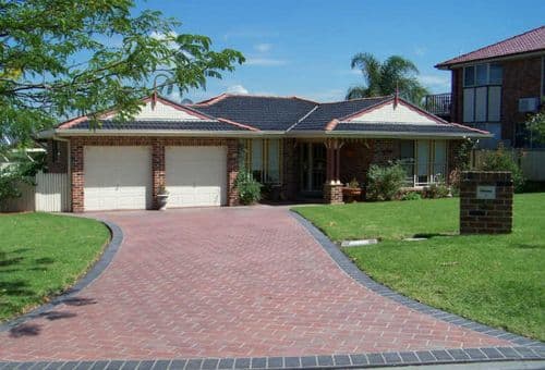39 Brindabella Drive, Horsley, Horsley - Image 1