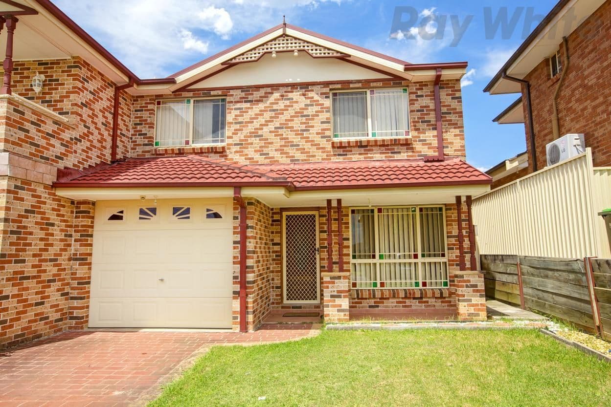 62 Coquet Way, Green Valley - Thumbnail 2