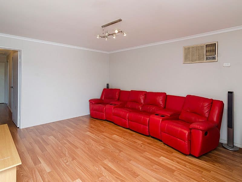 17 Allargue Street, NAIRNE SA 5252, Nairne - Thumbnail 4