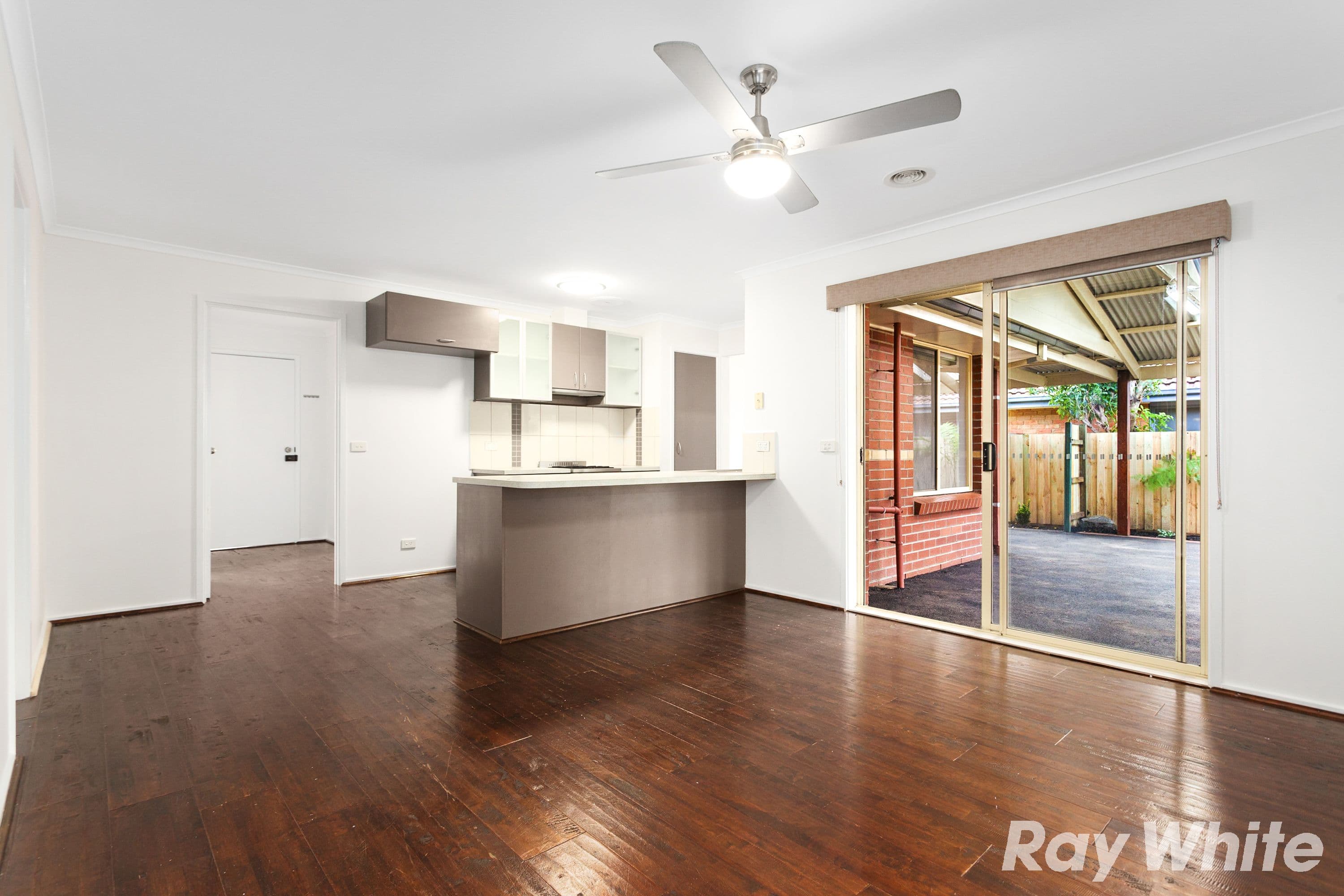 6 Jacinta Drive, Cranbourne West VIC 3977, Cranbourne West - Thumbnail 4