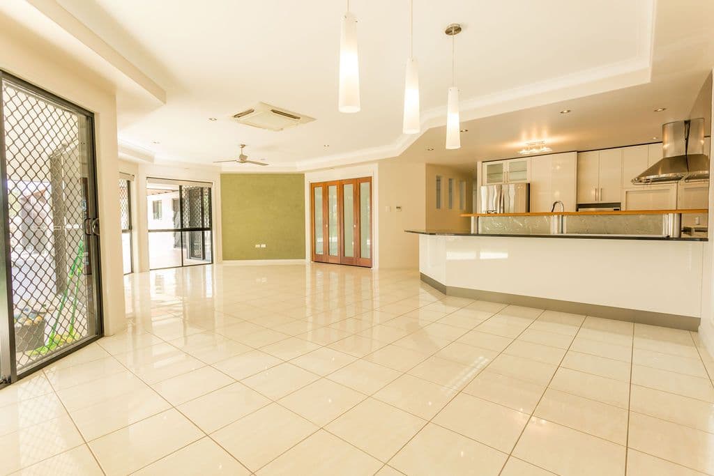 3 Elm Street, Emerald QLD 4720, Emerald - Thumbnail 6