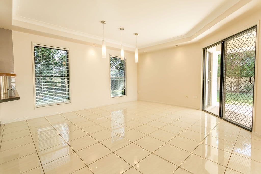 3 Elm Street, Emerald QLD 4720, Emerald - Thumbnail 8