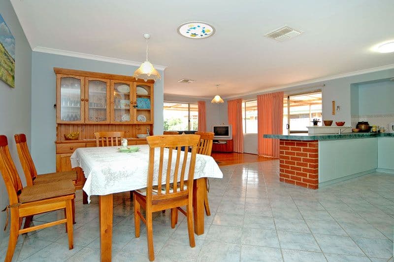 48 Avon Crescent, VIVEASH WA 6056, Viveash - Thumbnail 4