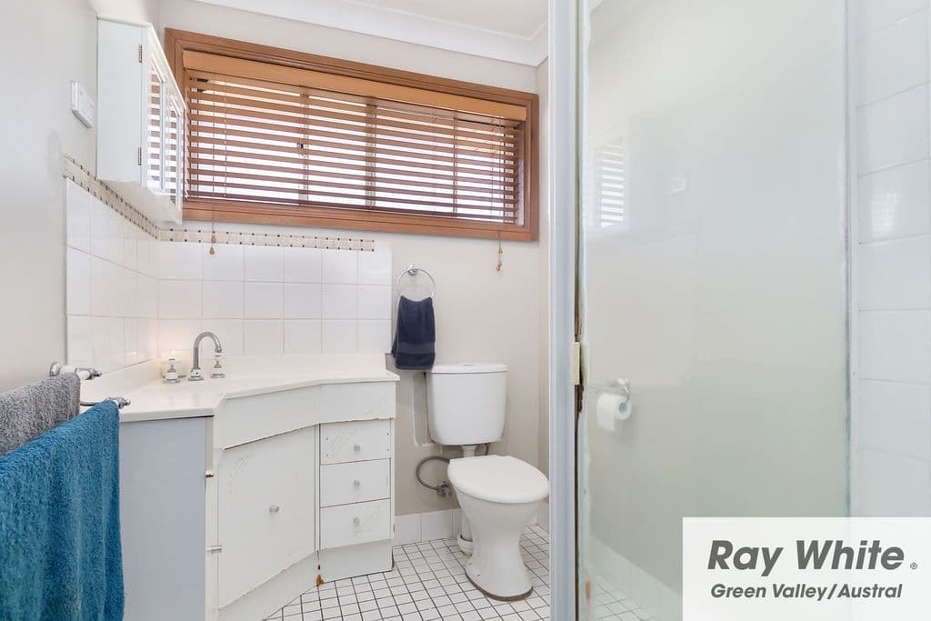 10 Dimby Place, Busby - Thumbnail 5