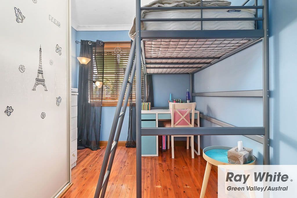 10 Dimby Place, Busby - Thumbnail 8