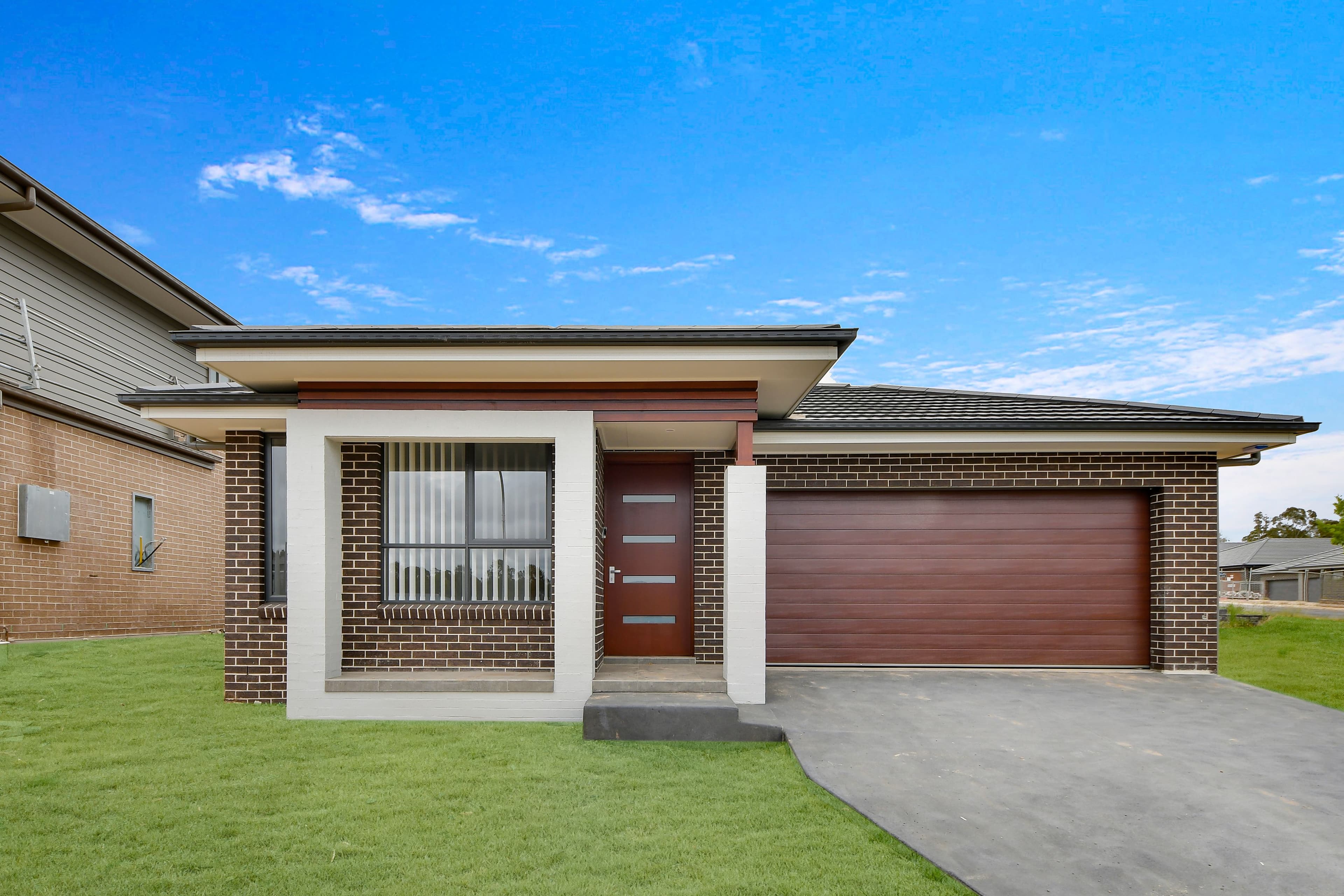 5 Glover Street, Claymore - Image 1