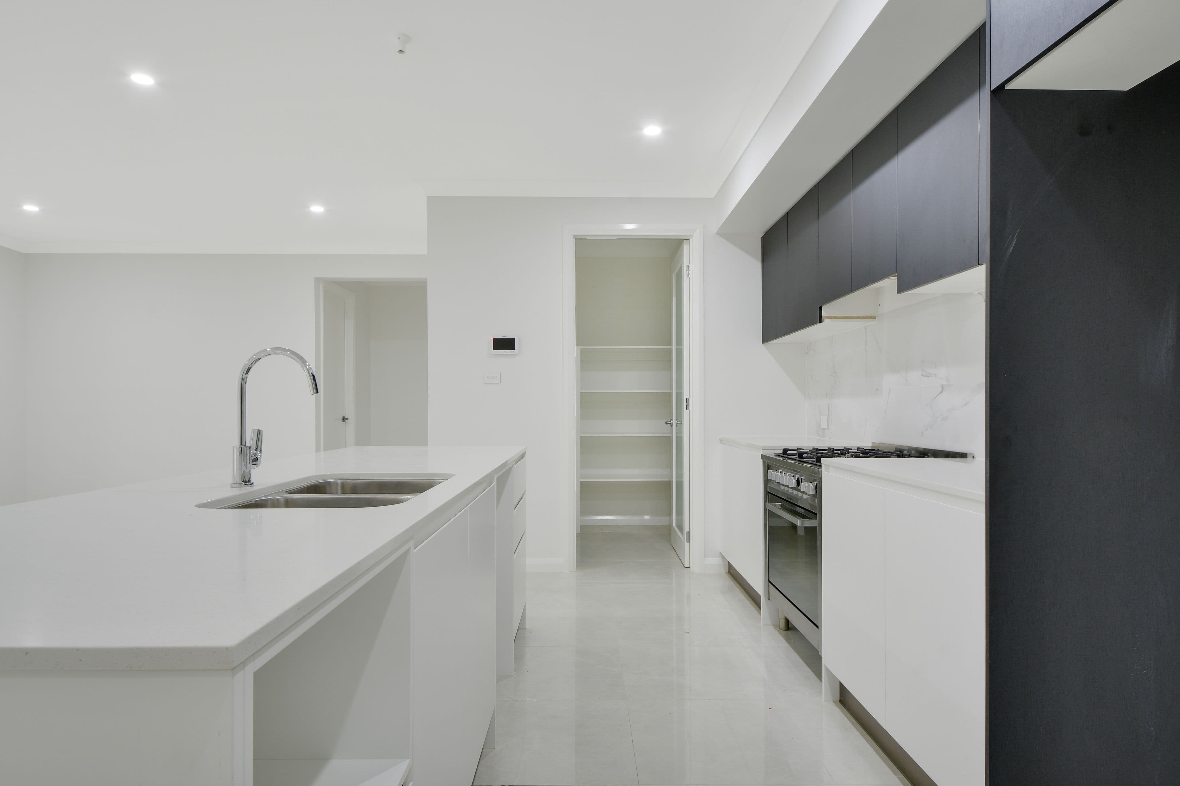 5 Glover Street, Claymore - Thumbnail 3
