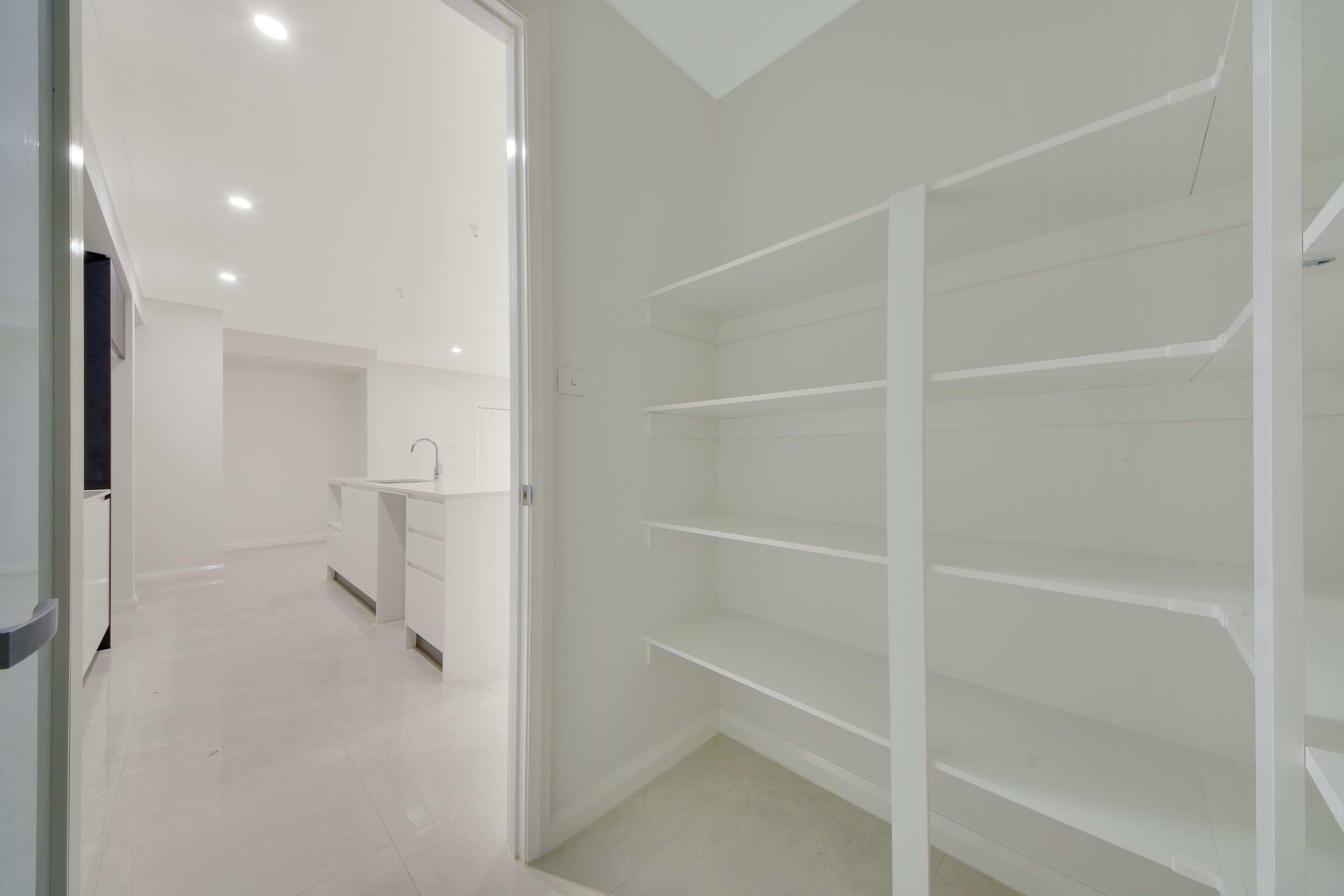 5 Glover Street, Claymore - Thumbnail 4
