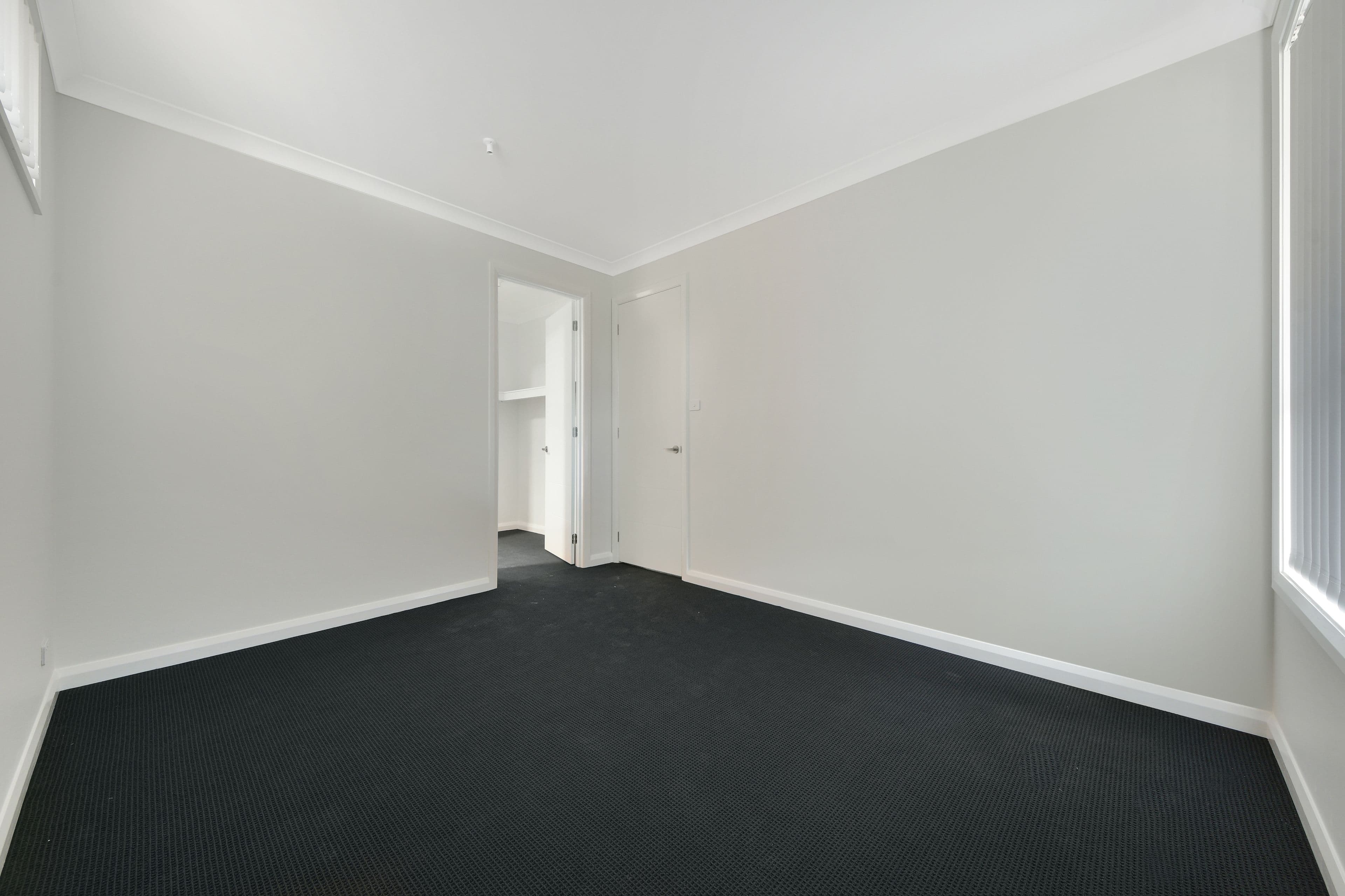 5 Glover Street, Claymore - Thumbnail 6