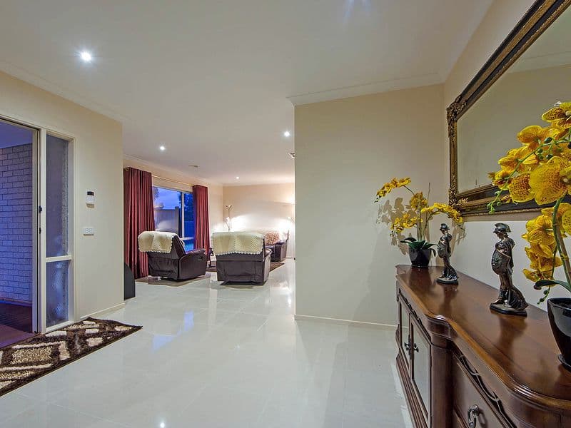43 Camelot Drive, Tarneit VIC 3029, Tarneit - Thumbnail 3