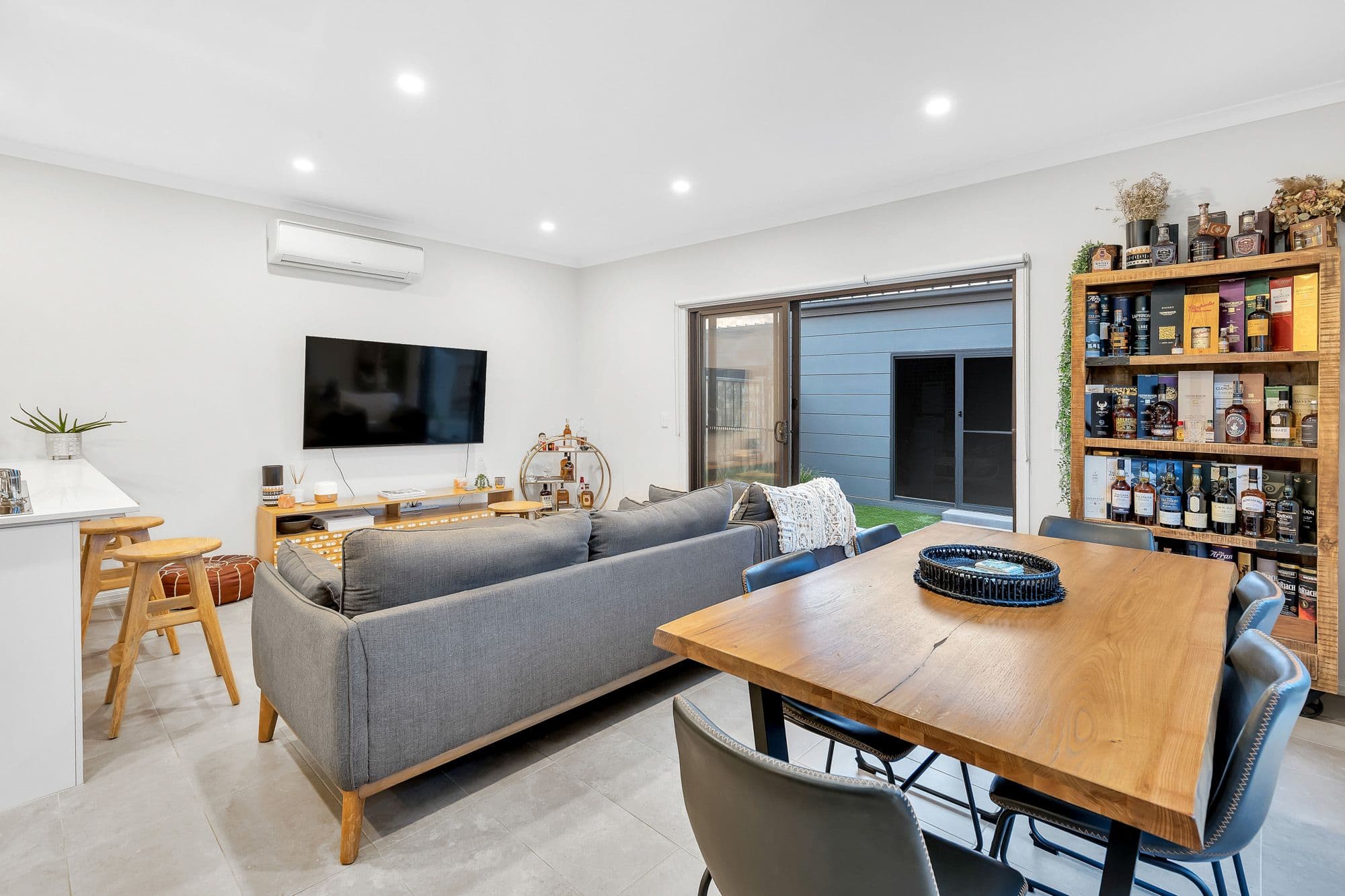 74 Treeve Parkway, Werribee VIC 3030, Werribee - Thumbnail 6