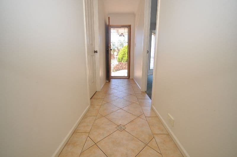 9 Cassinia Street, CRAIGMORE SA 5114, Craigmore - Thumbnail 7