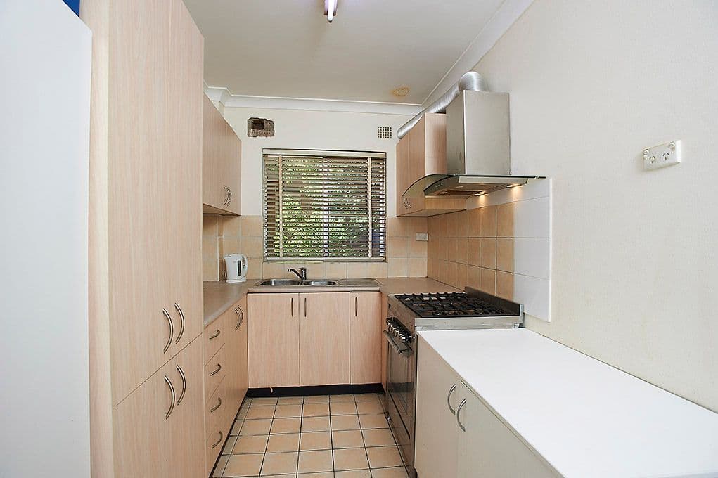 12 Wigram Street, HARRIS PARK NSW 2150, Harris Park - Thumbnail 2