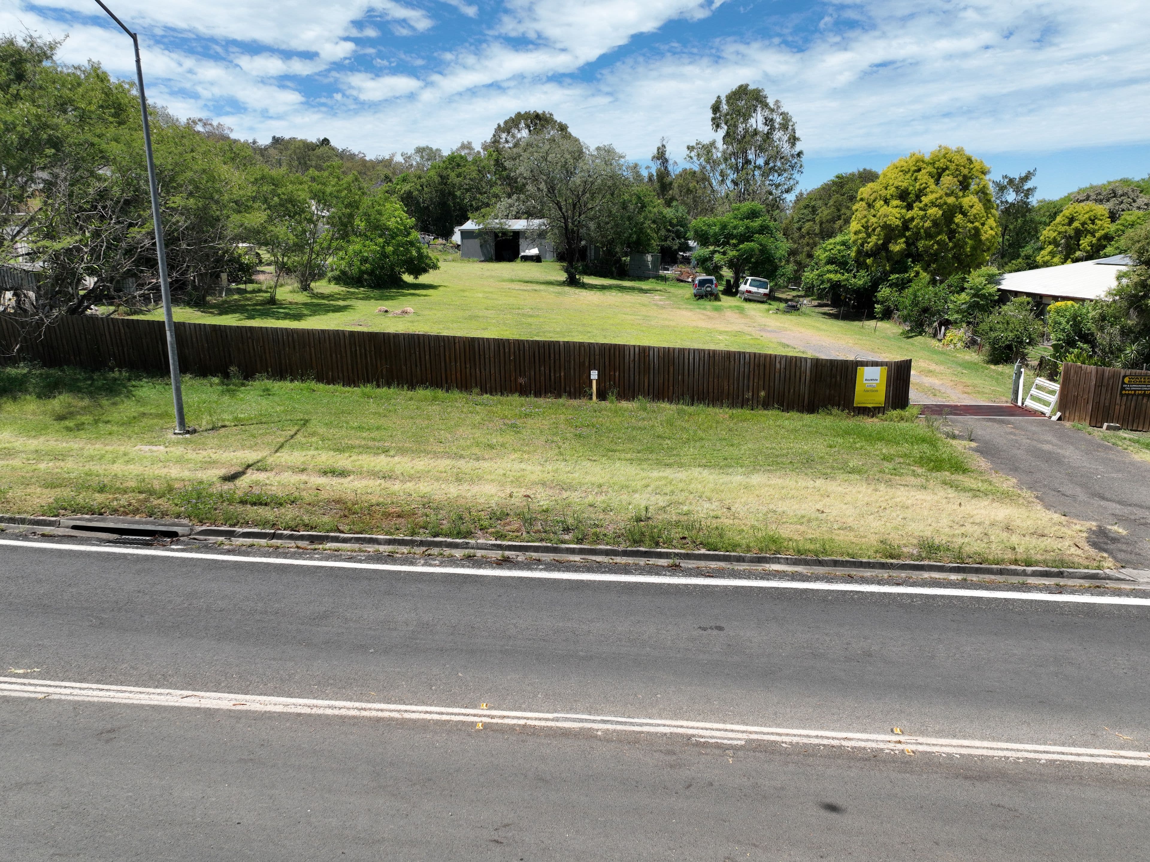 16 South Street, Esk QLD 4312, Esk - Thumbnail 3