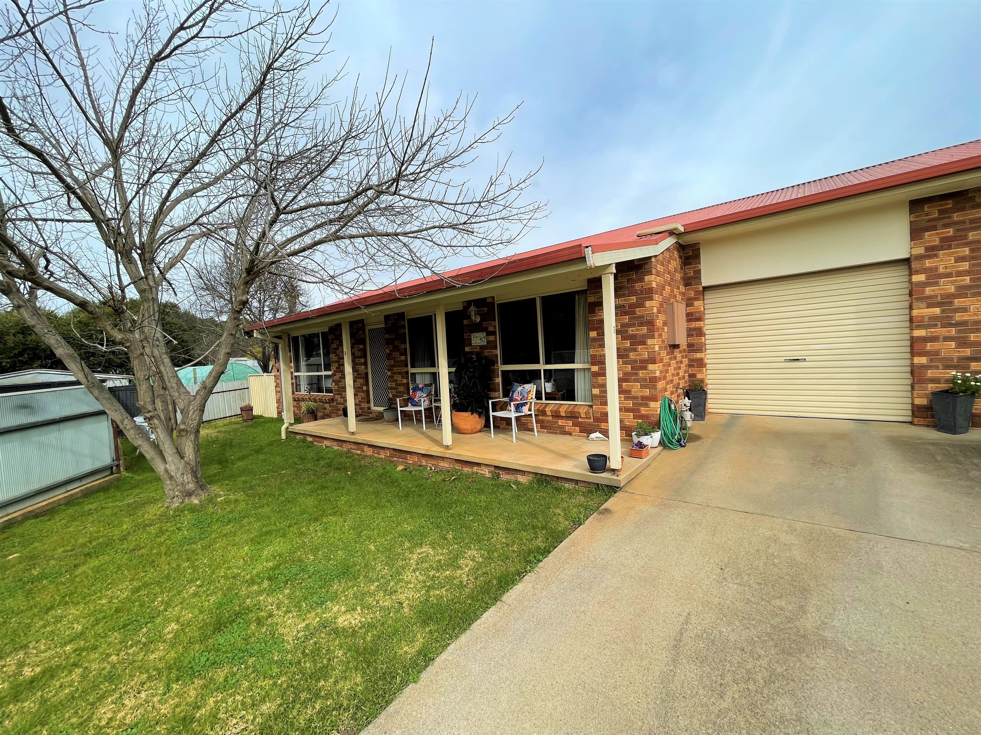 2-4 Cowper Street, Young NSW 2594, Young - Image 1