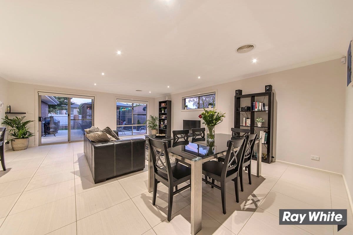 30 Walter Crocker Crescent, CASEY ACT 2913, Casey - Thumbnail 6