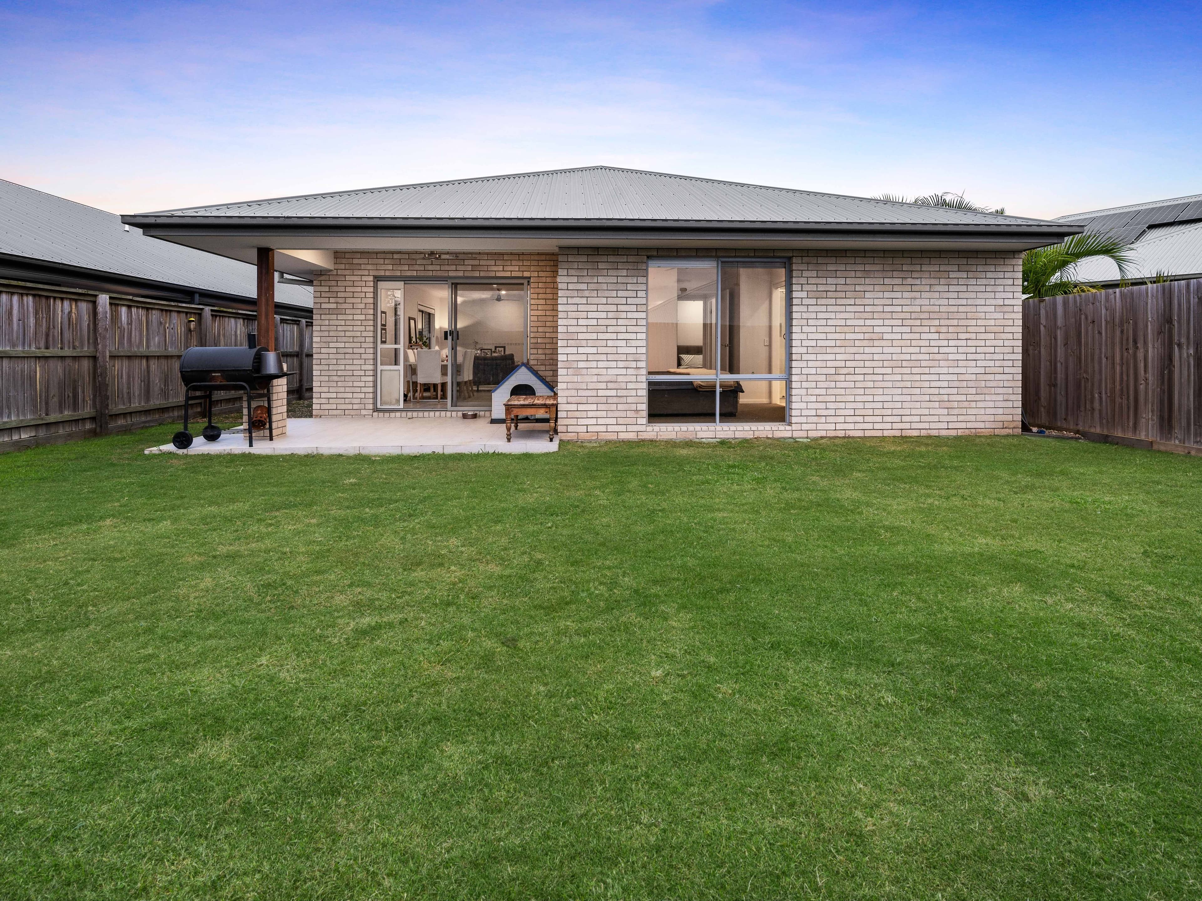 18 Scheyville Crescent, South Ripley QLD 4306, South Ripley - Thumbnail 4