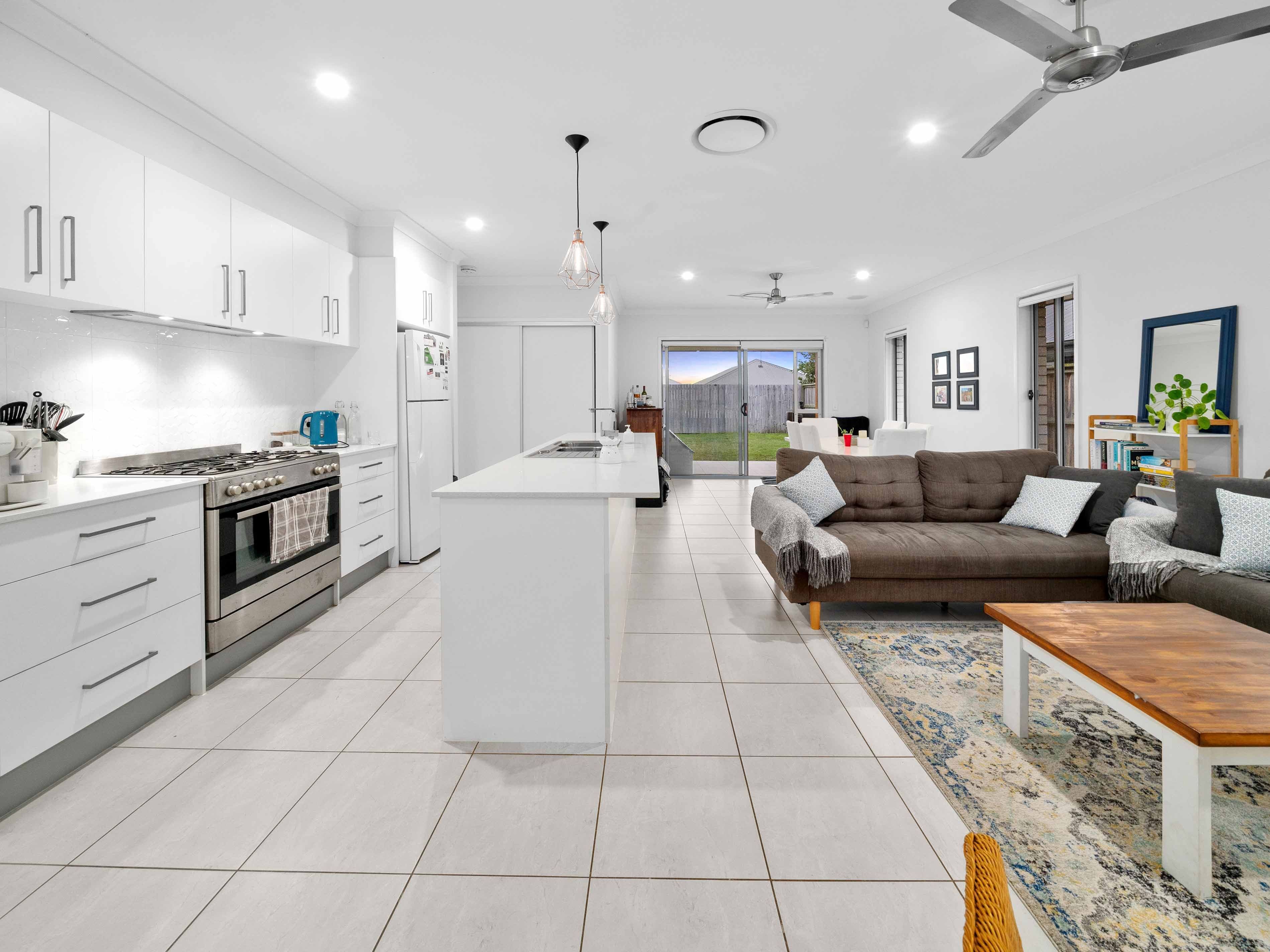 18 Scheyville Crescent, South Ripley QLD 4306, South Ripley - Thumbnail 5