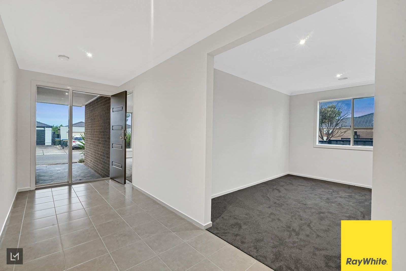 29 Danfield Drive, Tarneit VIC 3029, Tarneit - Thumbnail 2