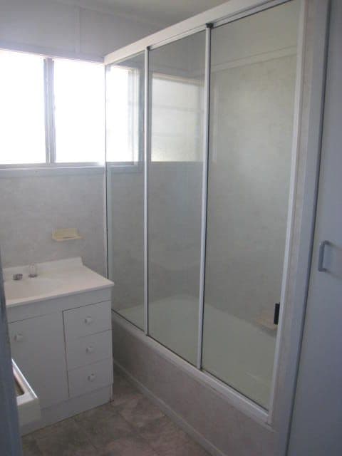 7 Evans Street, Blackwater QLD 4717, Blackwater - Thumbnail 5