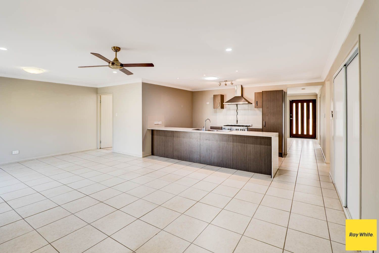 22 Brigalow Street, Lowood QLD 4311, Lowood - Thumbnail 5