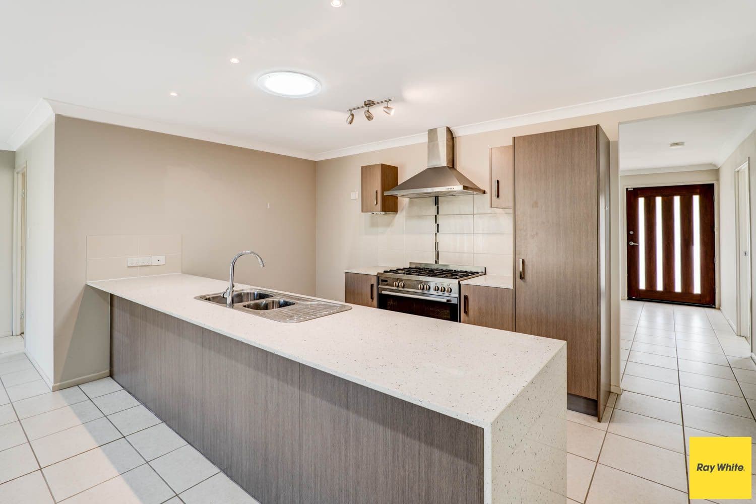 22 Brigalow Street, Lowood QLD 4311, Lowood - Thumbnail 6