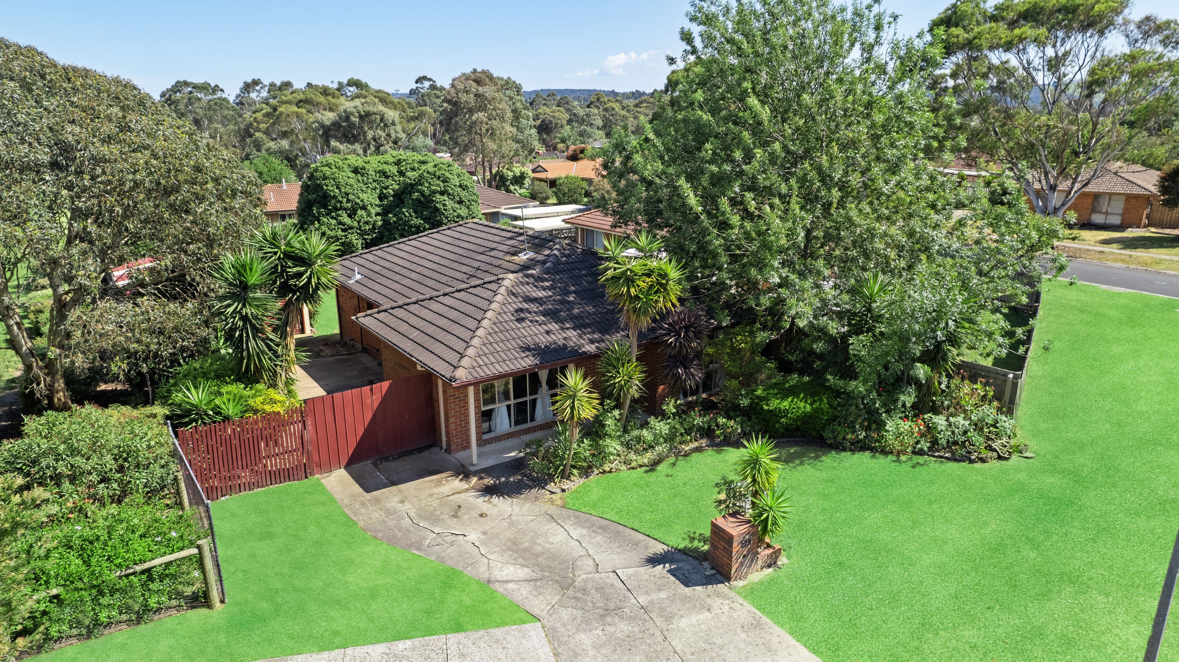 29 Meeking Drive, Pakenham VIC 3810, Pakenham - Thumbnail 2